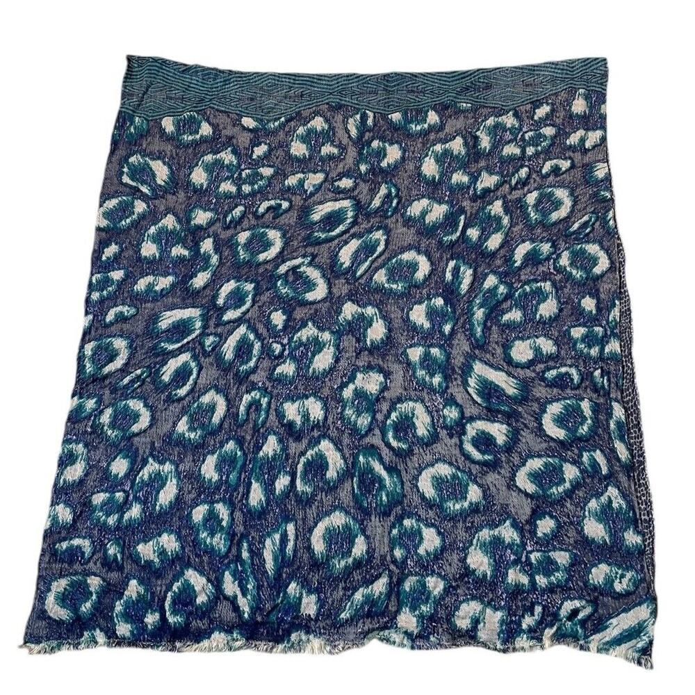 Theodora & Callum Scarf Wrap Reversible Blue Leopard Snow Print Lightweight